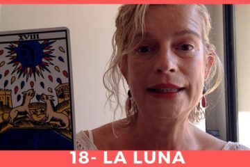 Carta del Tarot La Luna - Blog - Laura Casart
