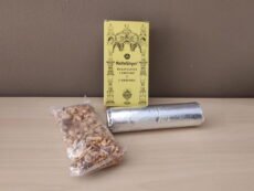 Incienso en Palo Santo cortado + Carbones - Laura Casart